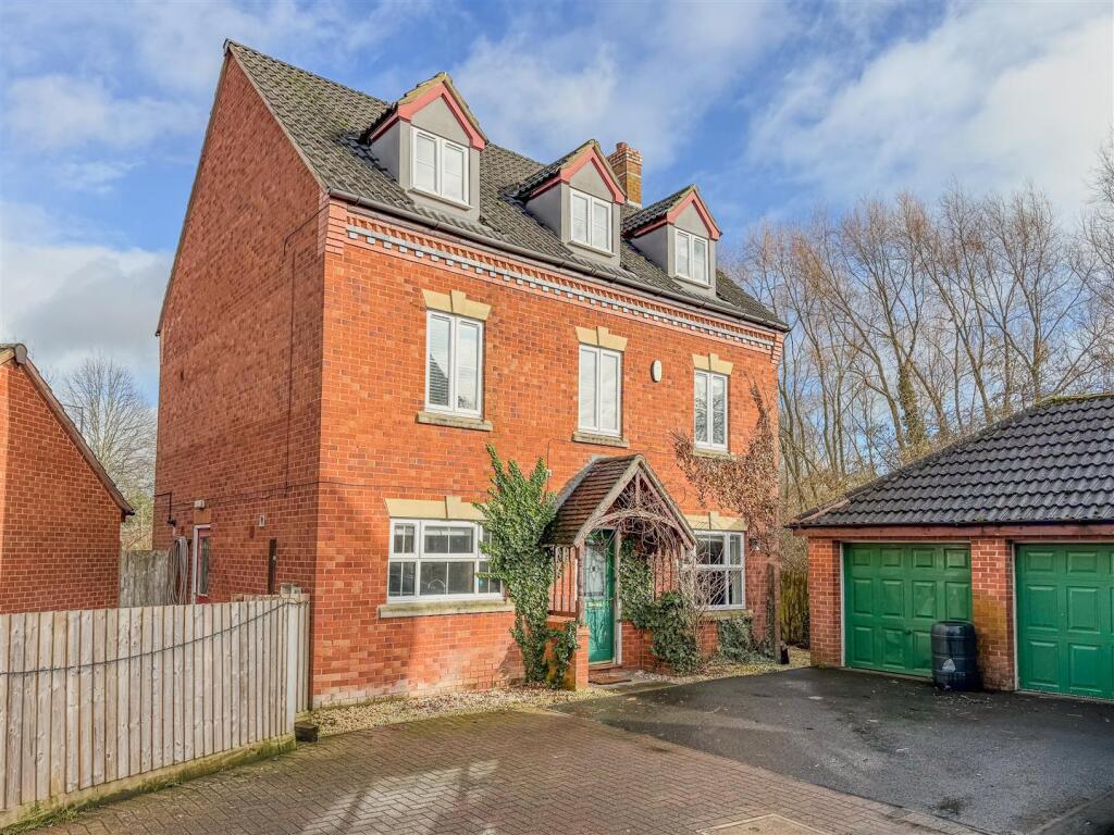 Main image of property: Coriolanus Square, Heathcote, Warwick