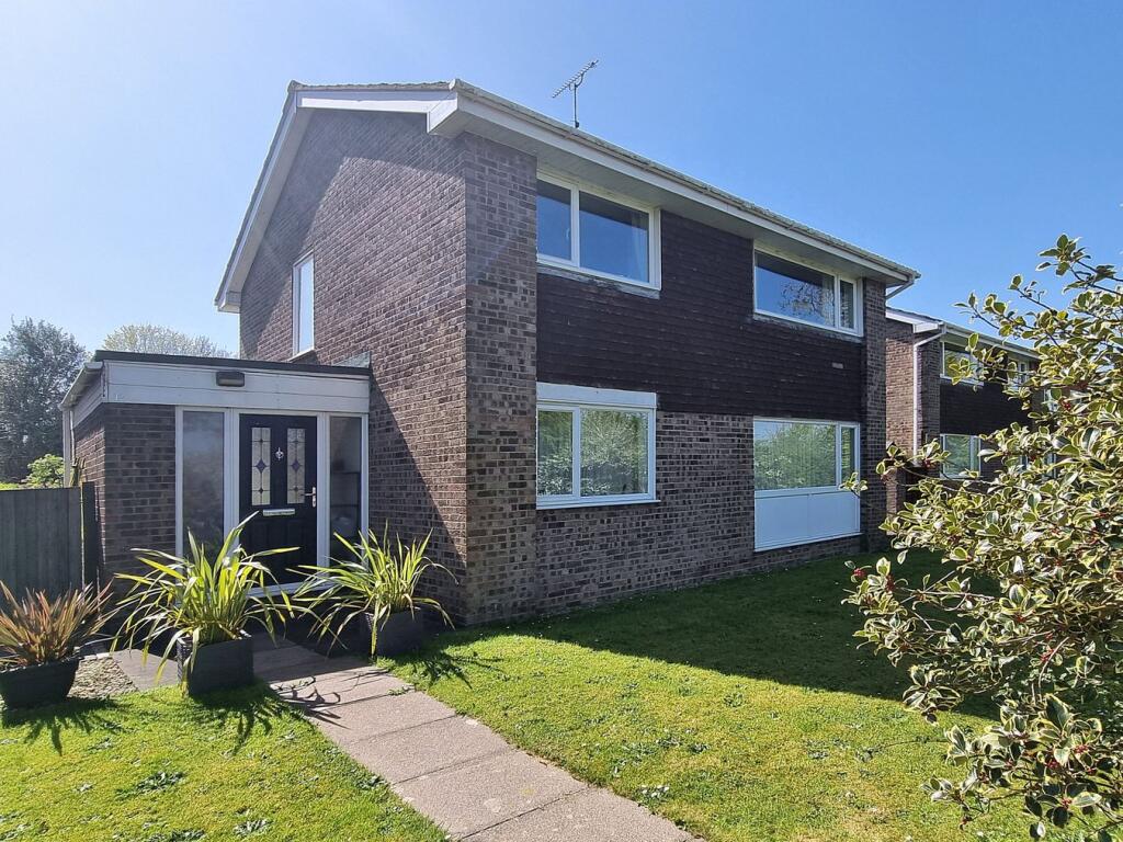 Main image of property: Charles Close, Thornbury, BS35