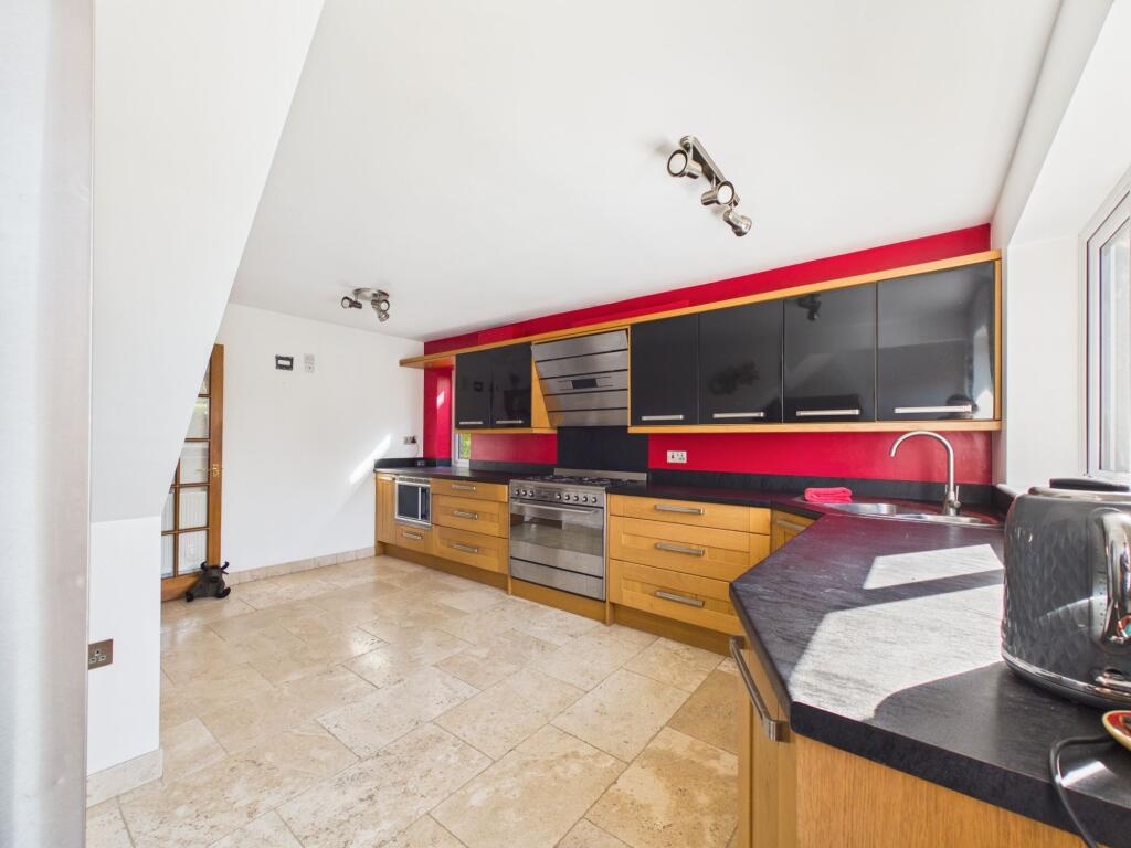House in Peterborough - View 2