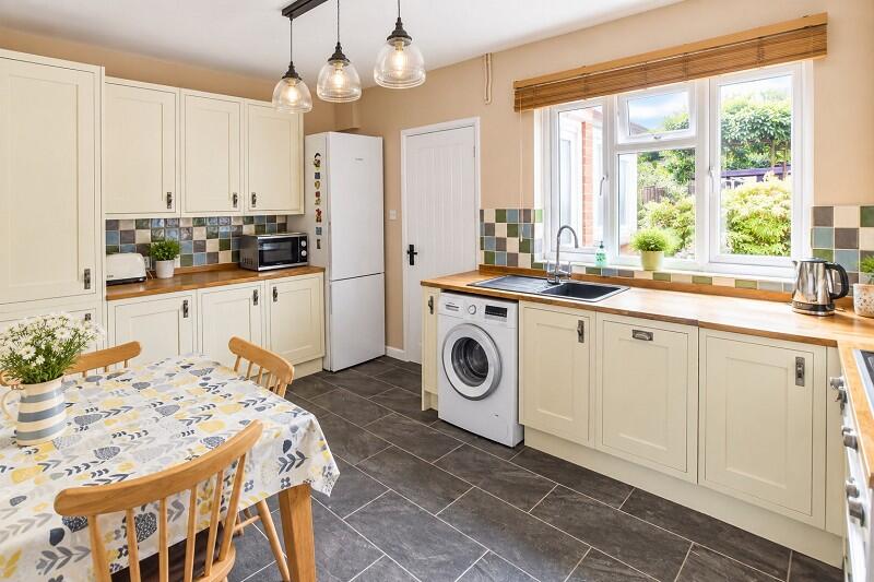 House in New Forest, New Milton - View 4