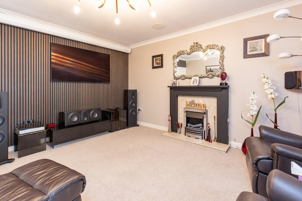 Cromwell Way, Penwortham photo 3