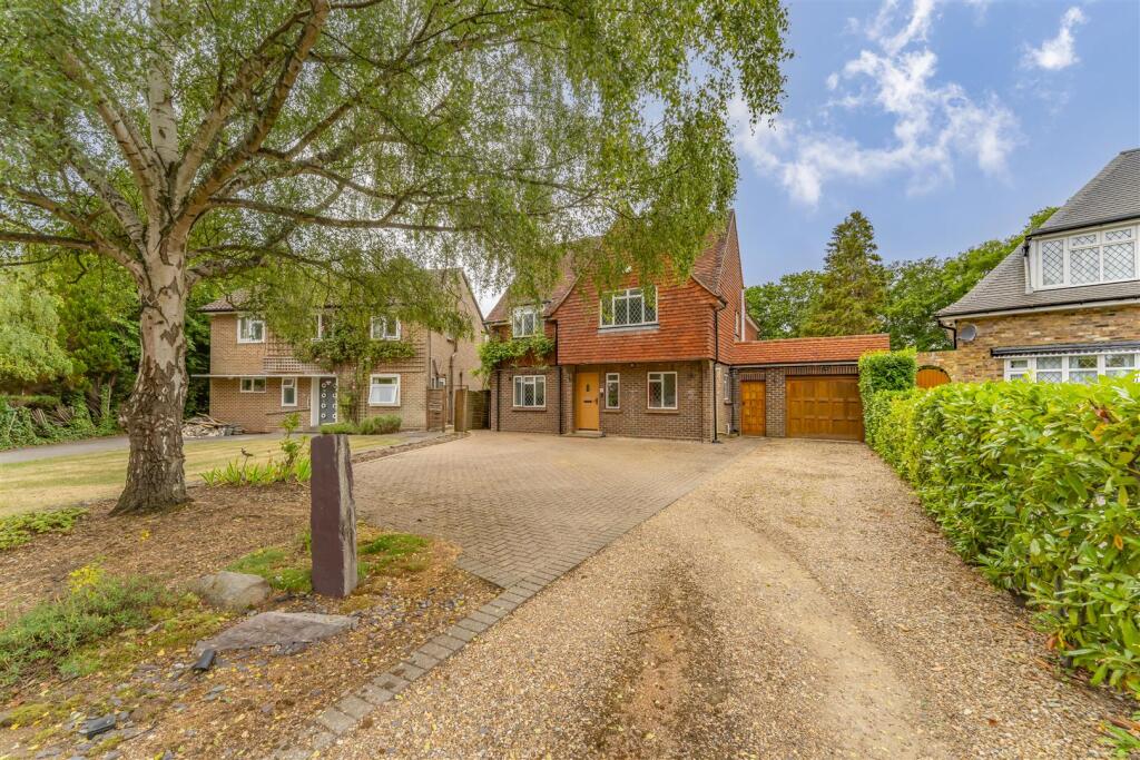 4-bed detached on Wood Lane Close, Iver, £1,300,000