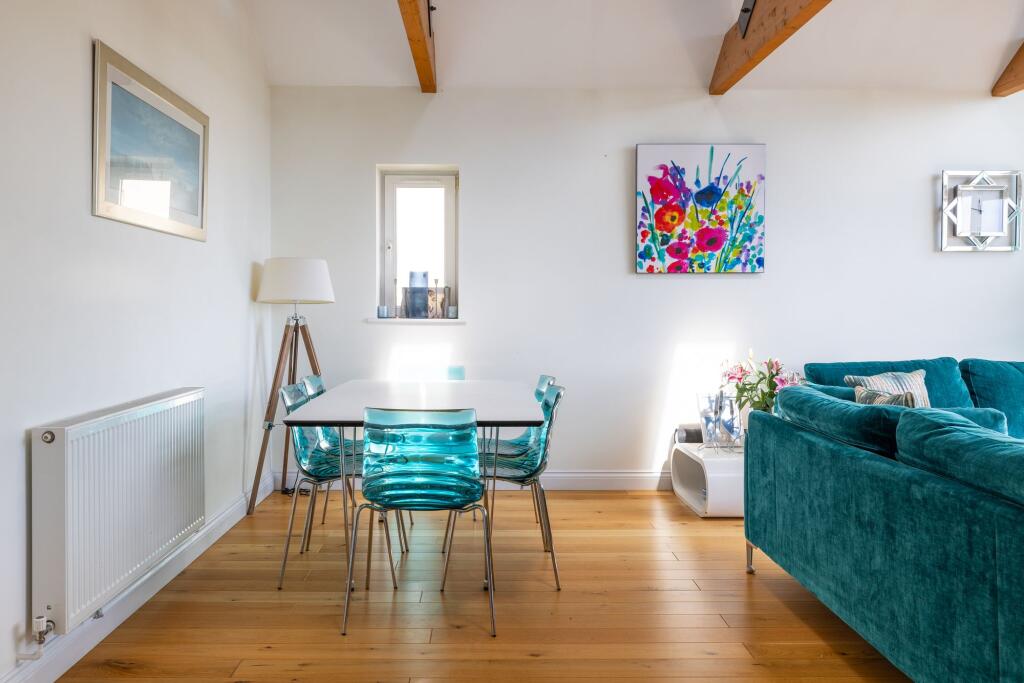 House in Torquay - More