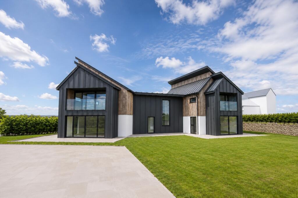Land at Mowhay, Mawgan Porth, TR8 - View 2