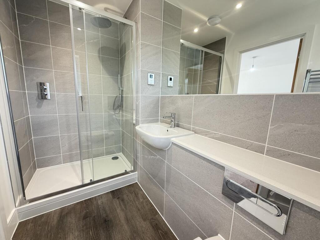 Fleet Road, Felixstowe - View 5