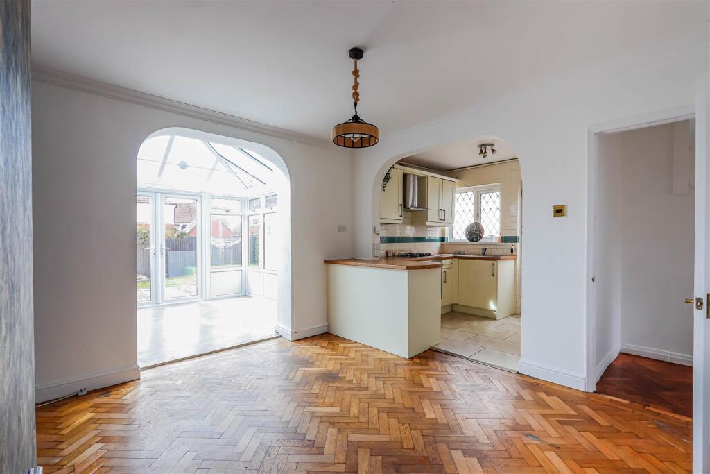 House in Cardiff - View 4