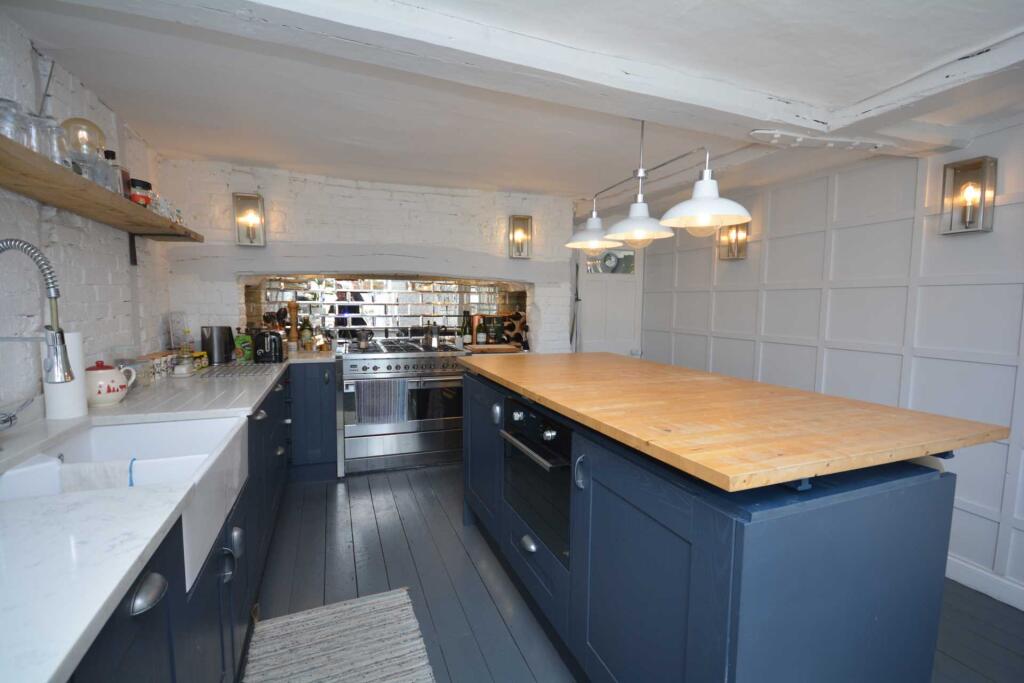 Main image of property: Whielden Street, Old Amersham