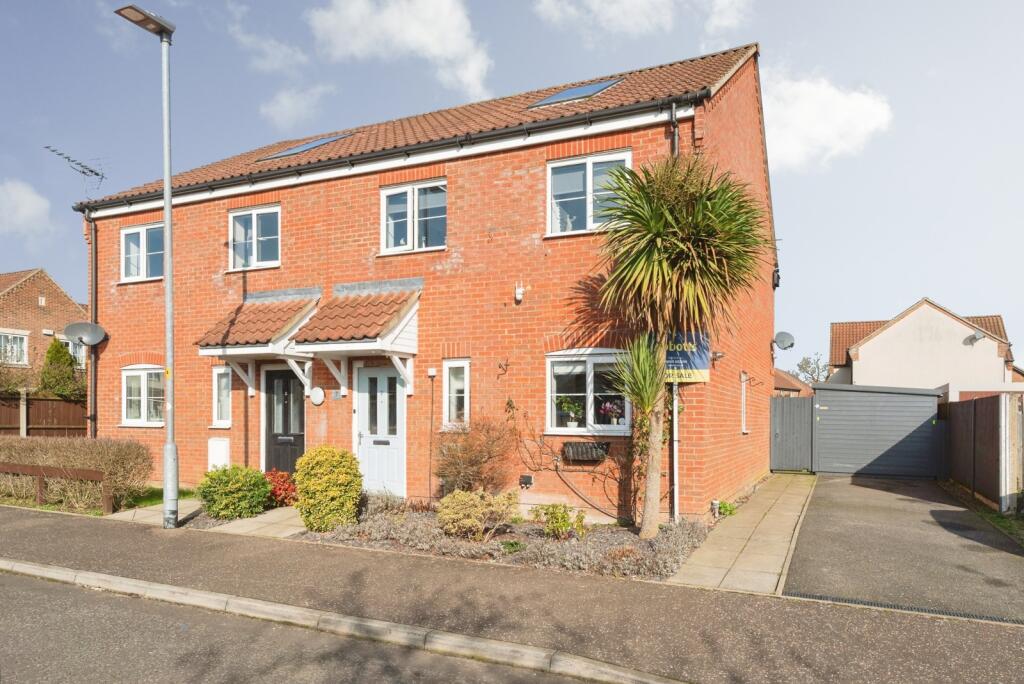 Main image of property: Hubbards Loke, Great Witchingham, Norwich, Norfolk, NR9