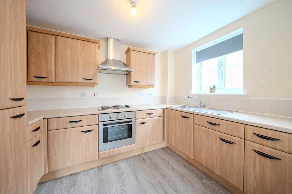 Apartment in Leeds, West Yorkshire - View 3