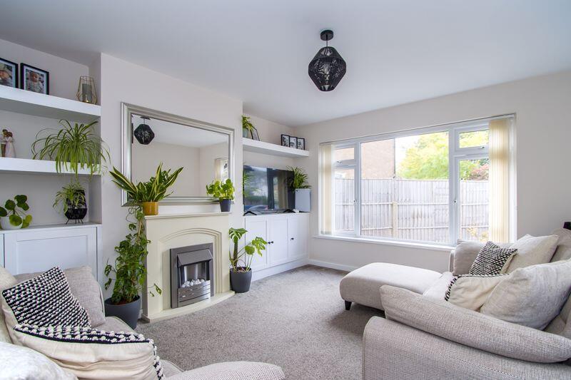 House in Dinas Powys, Vale of Glamorgan - View 2