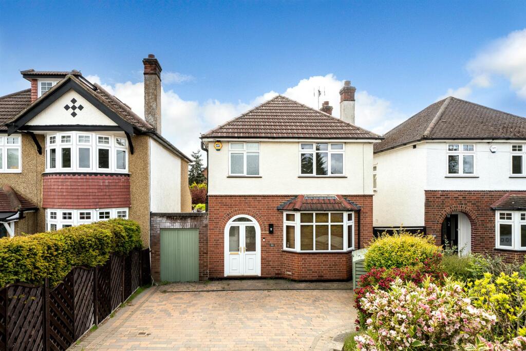 Main image of property: Watford Road, Chiswell Green, St Albans