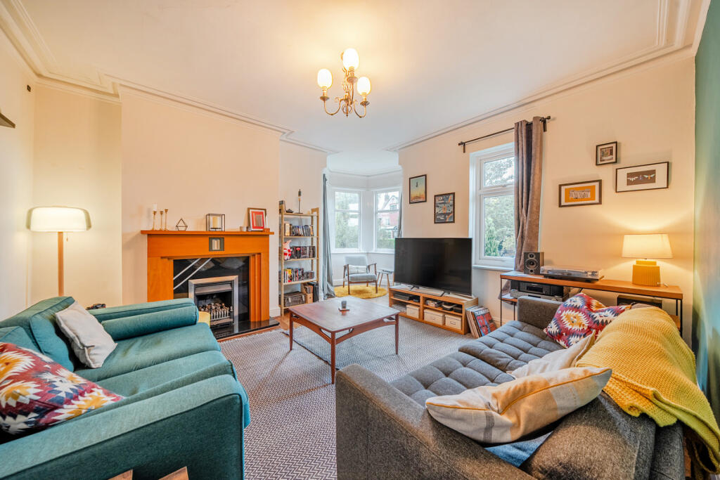 Apartment in Leeds - More