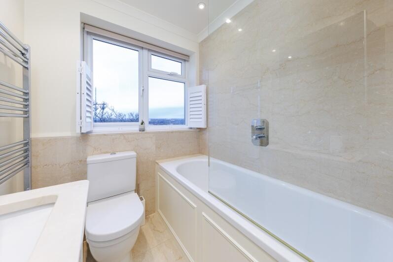 Apartment in London - View 4