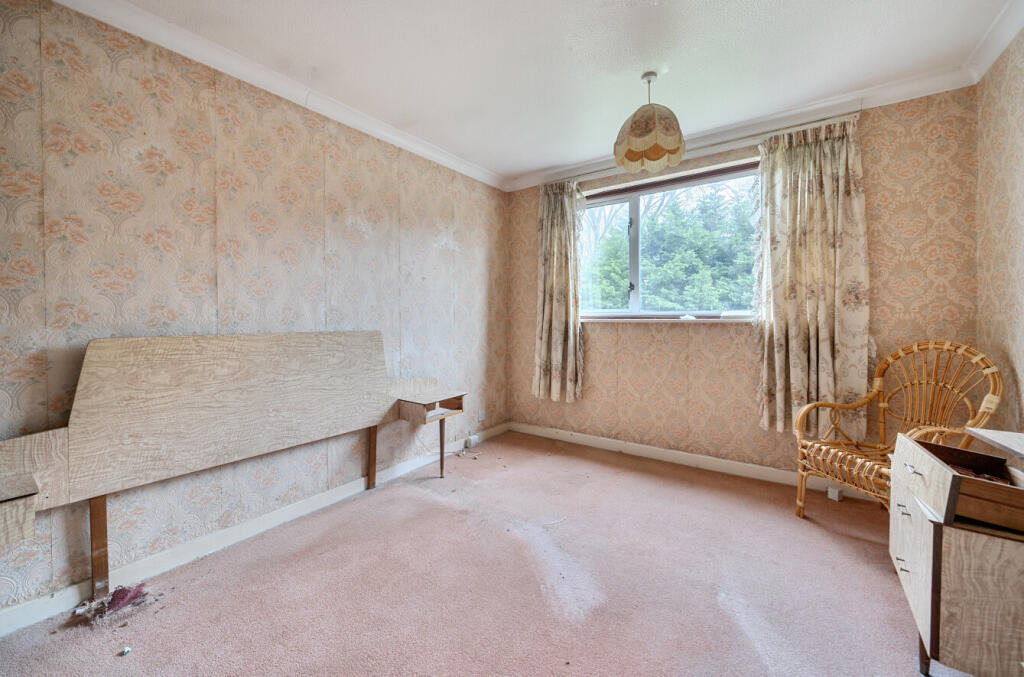 Trevelyan, Bracknell, Berkshire photo 4