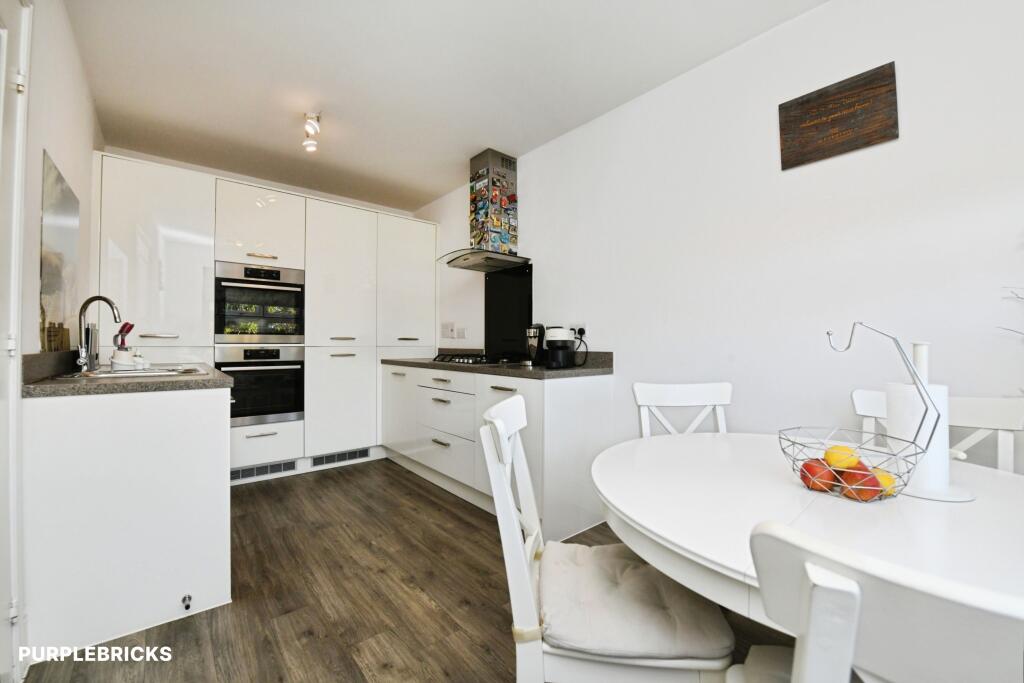 House in Braintree, Witham - More