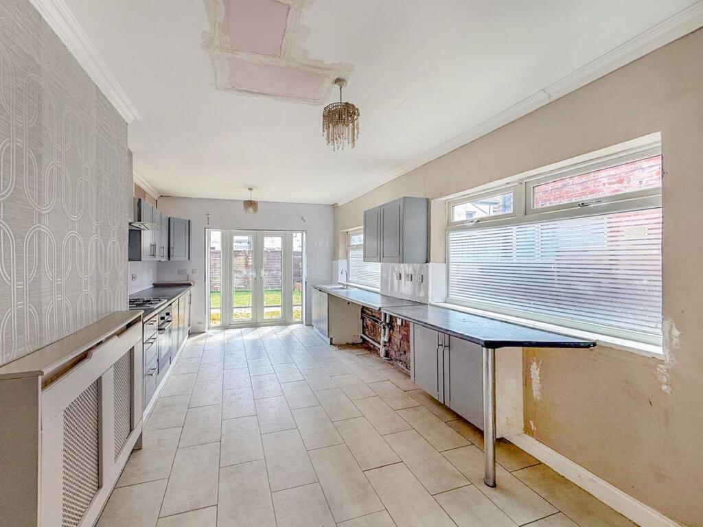 House in Hull, Kingston upon Hull - View 2