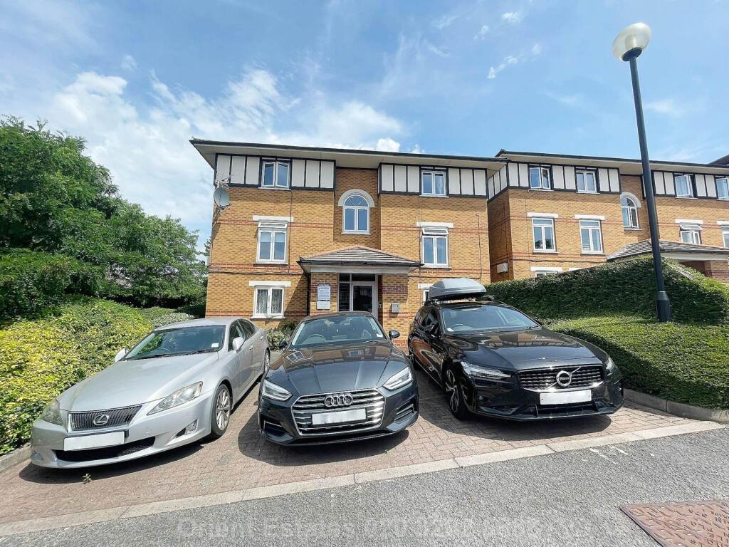 Main image of property: Wenlock Gardens, London