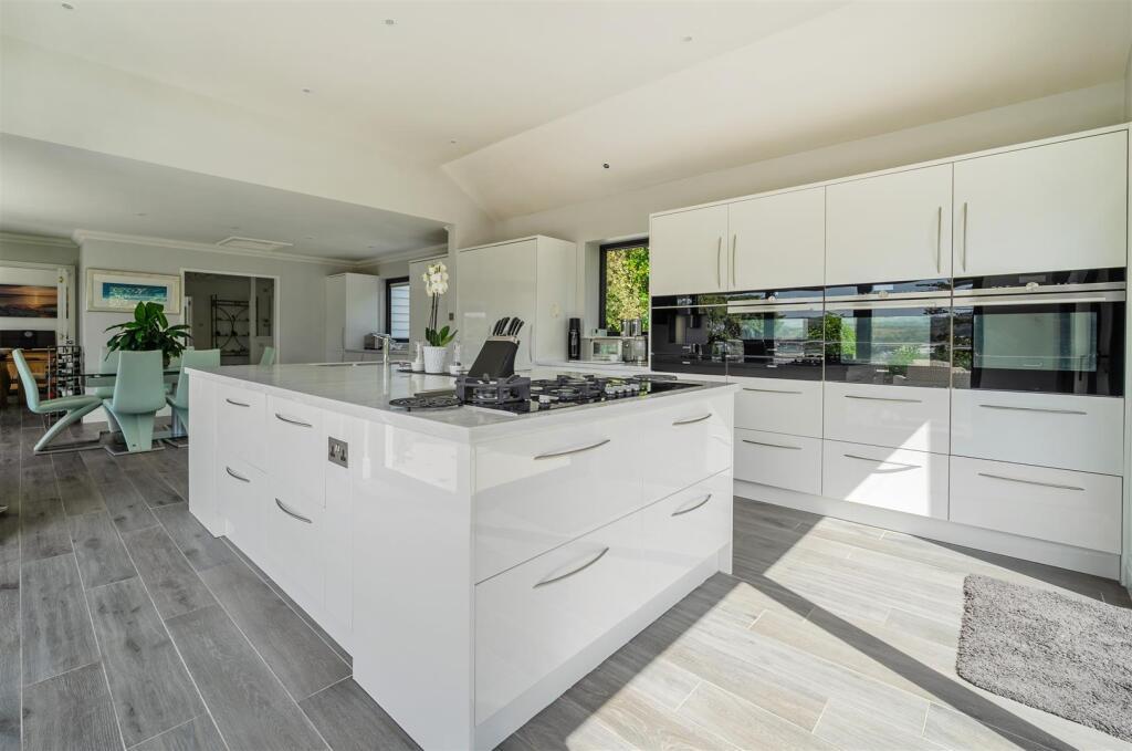House in Truro - View 4