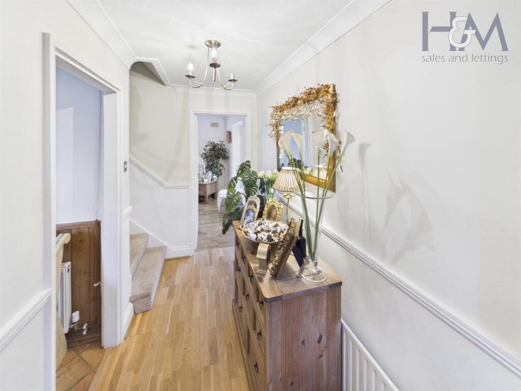 Main image of property: Raleigh Crescent, Stevenage, Hertfordshire, SG2 0ED