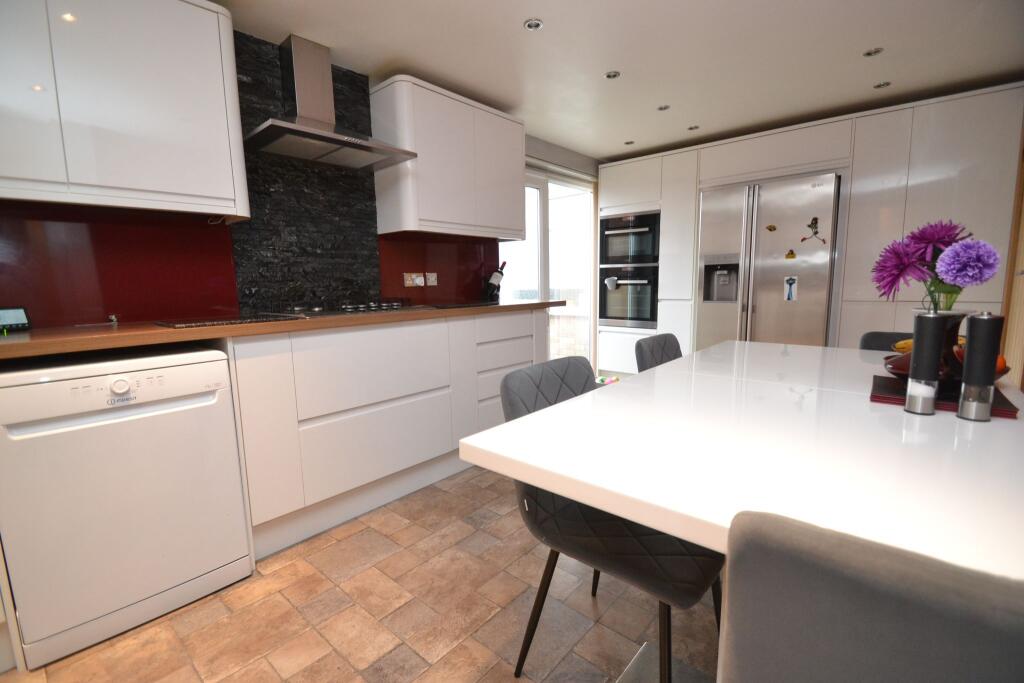 Additional image 4 of Brackendale Drive, Thackley,