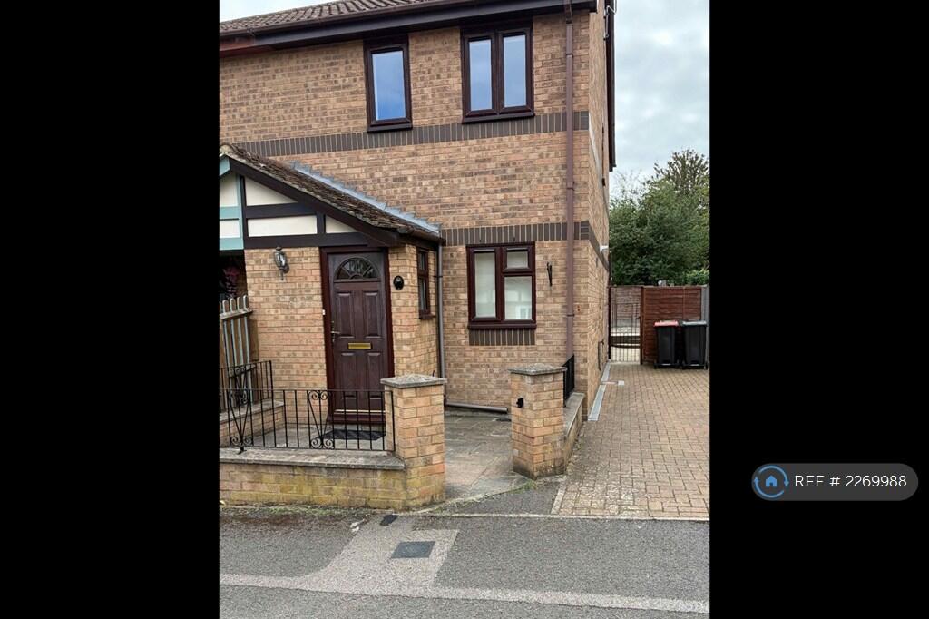 Main image of property: Stafford Grove, Milton Keynes, MK5