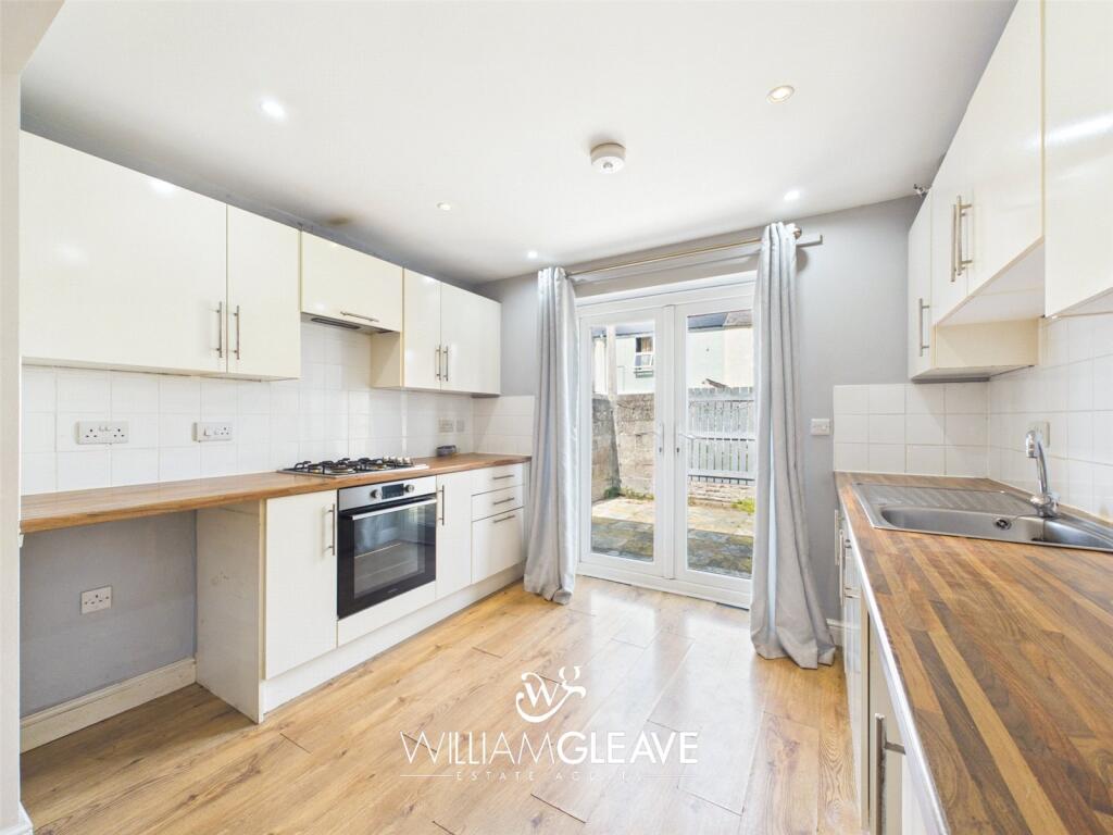 Ernestine Villas, Llandudno, LL30 photo 3