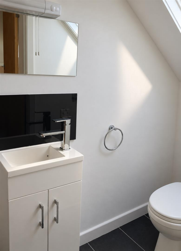 House in Cardiff, Maindy, Cathays - View 4
