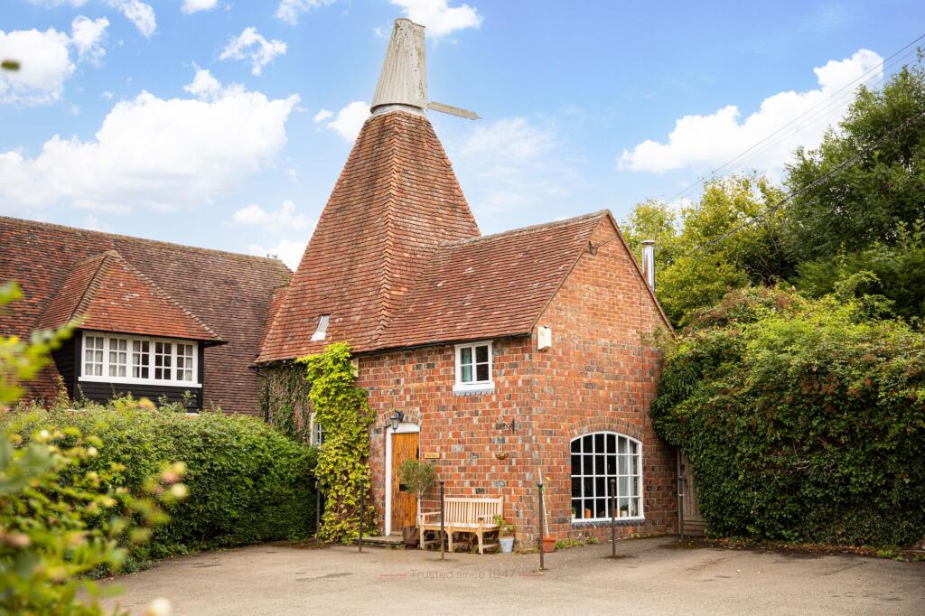 Main image of property: High Street, Hartfield, TN7