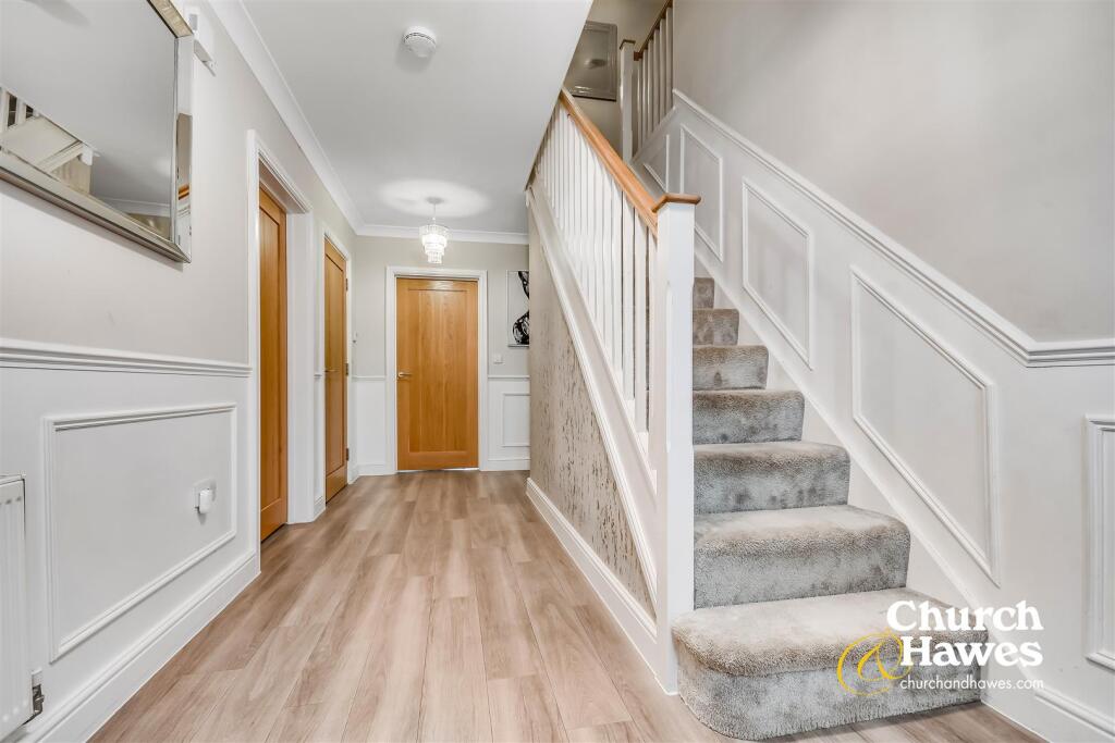 Elm Way, Latchingdon photo 3