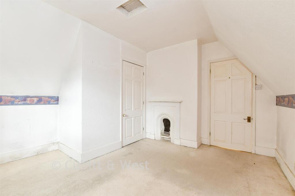 House in Brighton - View 5