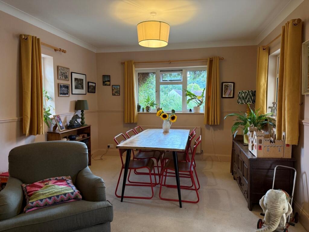 House in Salisbury, Pitton and Farley - View 5