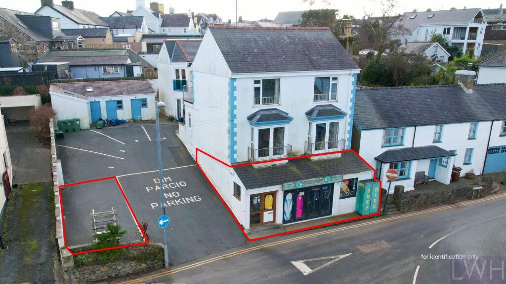 Main image of property: Glandulyn Store, Abersoch