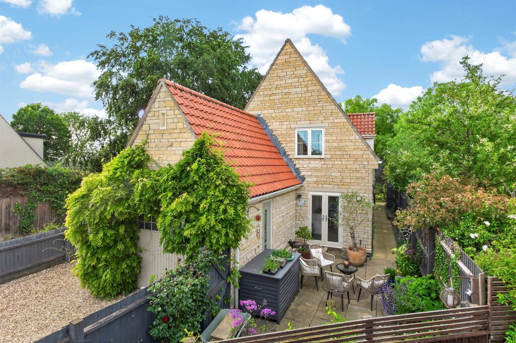 West Street, Helpston, Peterborough - View 2