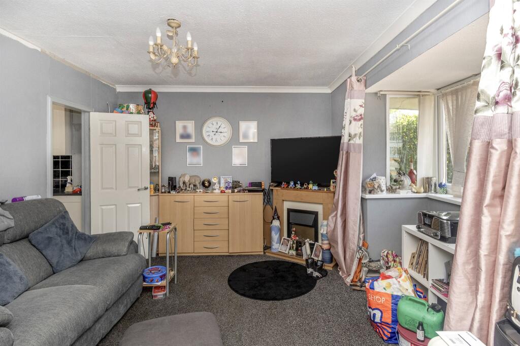 House in Wolverhampton, Old Heath - View 5