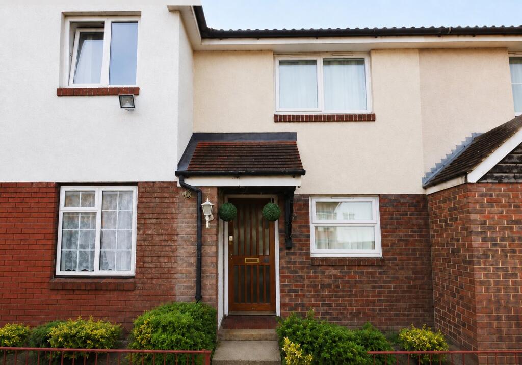 Main image of property: Giralda Close, London, E16