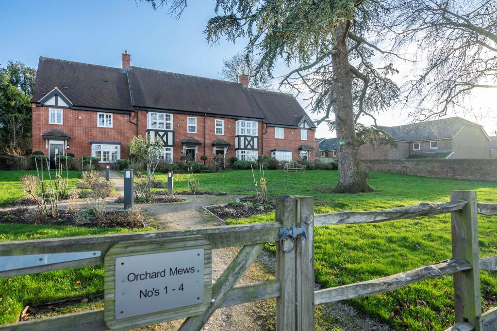 Main image of property: High Street, Tring