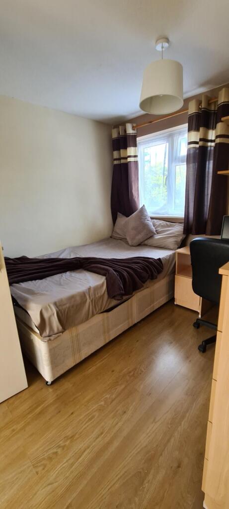 Main image of property: Copinger Close