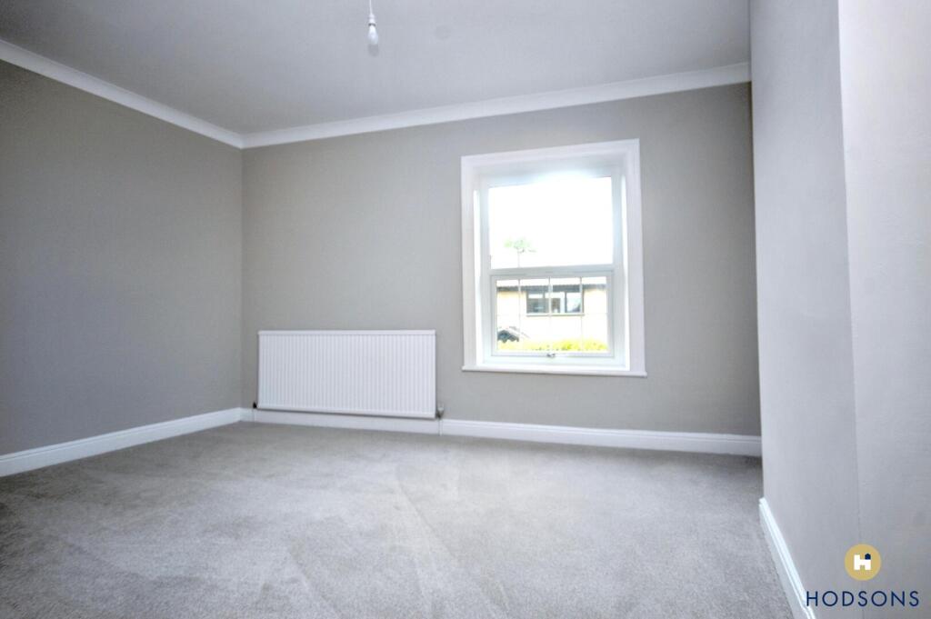 House in Wakefield - View 5