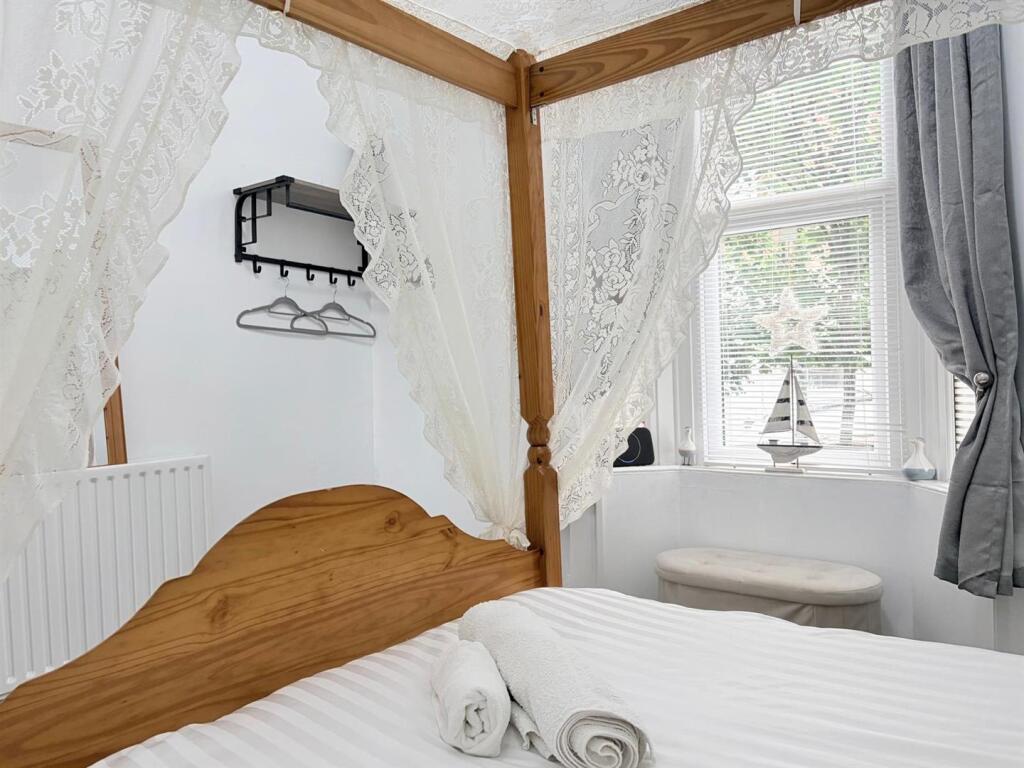 Apartment in York - View 5