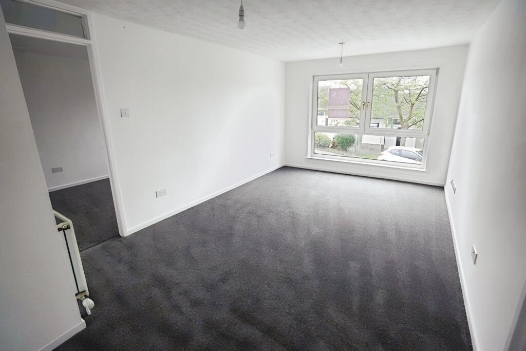 House in Cumbernauld, Greenfaulds - View 5