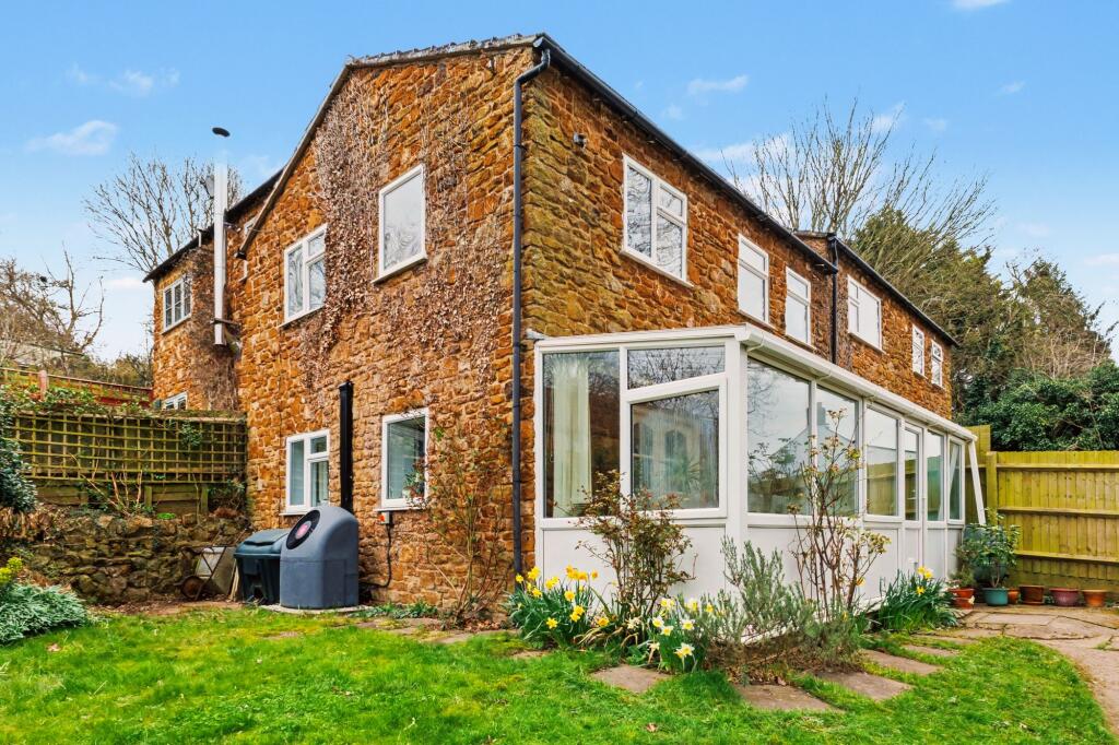 Main image of property: School Hill, Mollington, OX17