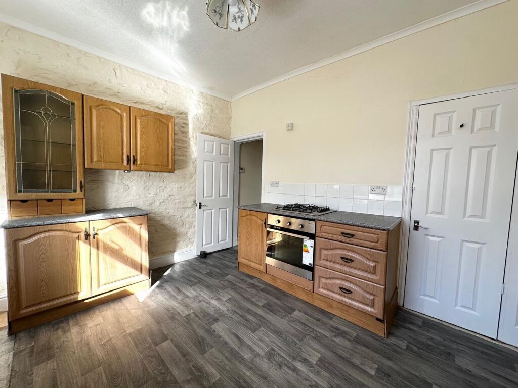 House in Bradford, Keighley - View 4