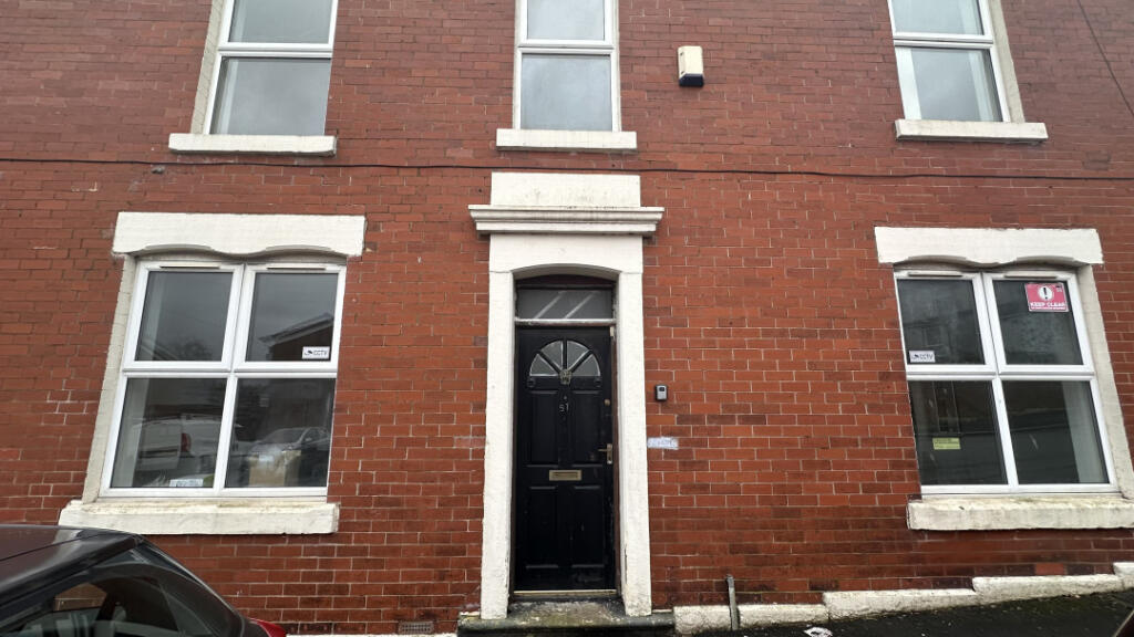 Main image of property: Lawrence St, Blackburn, BB2 1QF