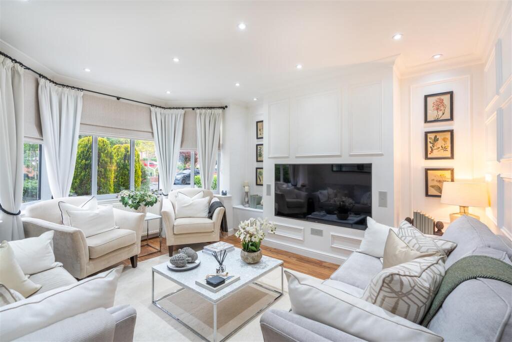 House in Leeds, Oakwood - View 4