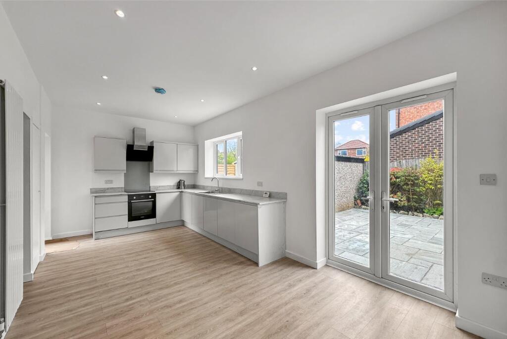 Stockport Road, Timperley photo 4