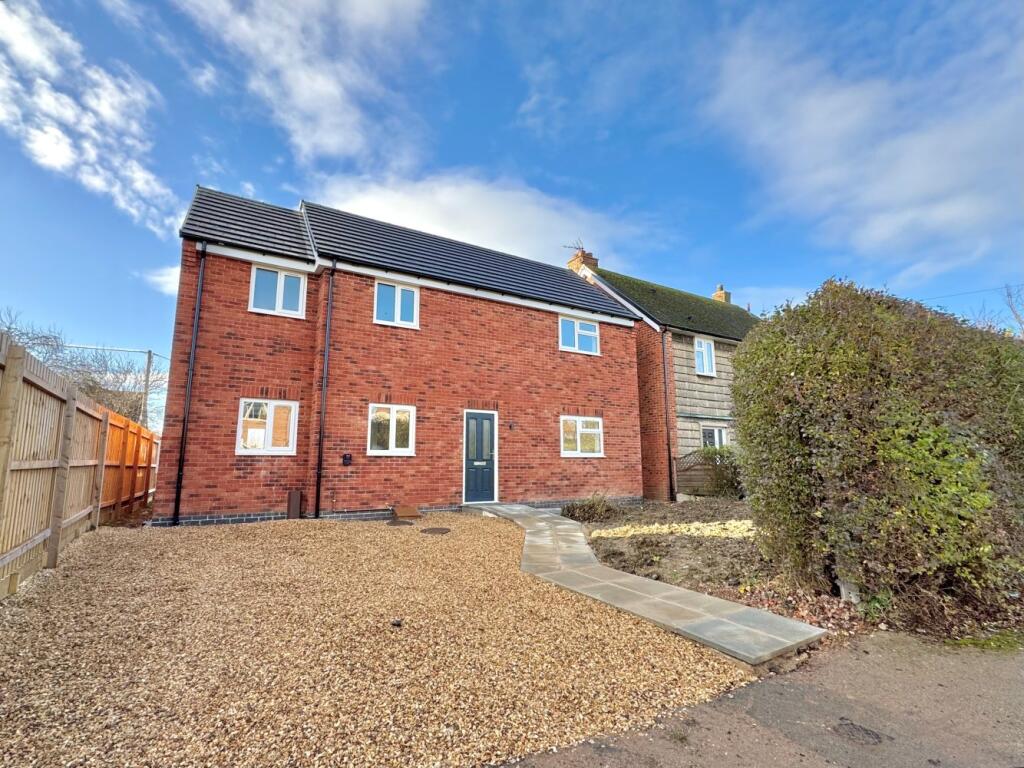 4-bed detached on Pinfold Place, Harby, £350,000