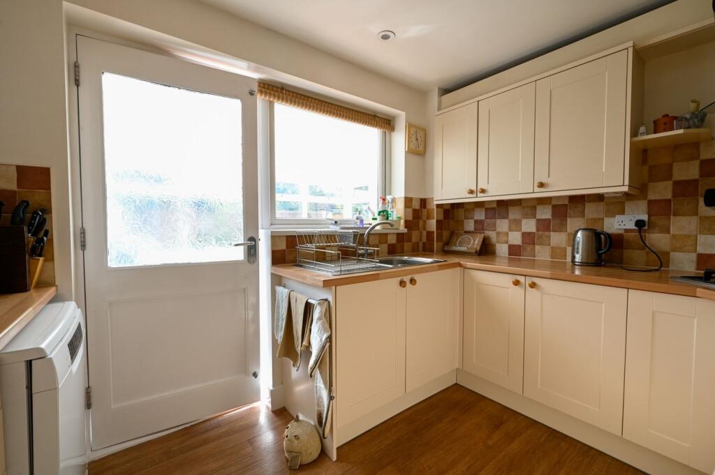 House in Merley, Oakley, Poole - View 4