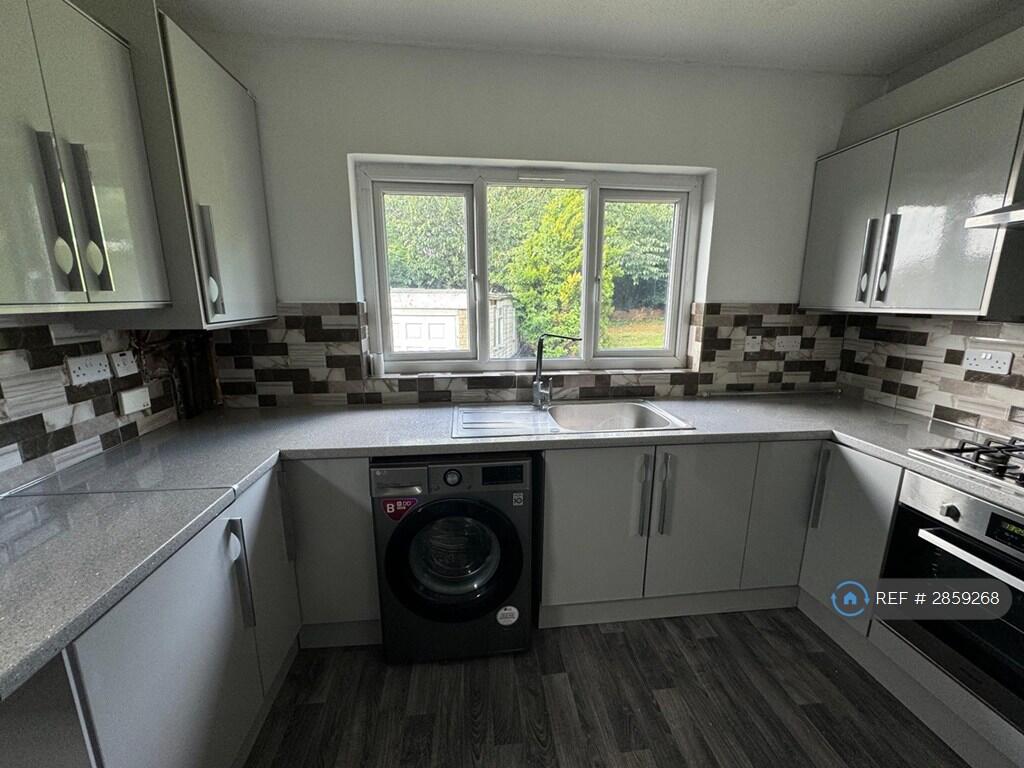 Additional image 15 of Northcroft Rise, Bradford, BD8