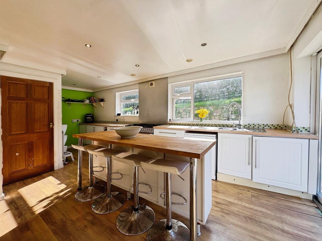 Helston, Spacious property set within approximately 3 acres – pohled 6