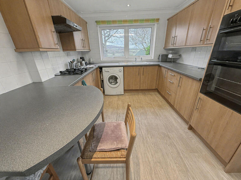 Allness Close, Telford Estate, Shrewsbury, SY2 5XH photo 2